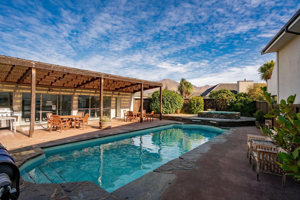 Alpine Retreat - 3 Bedroom Wanaka Exterior photo