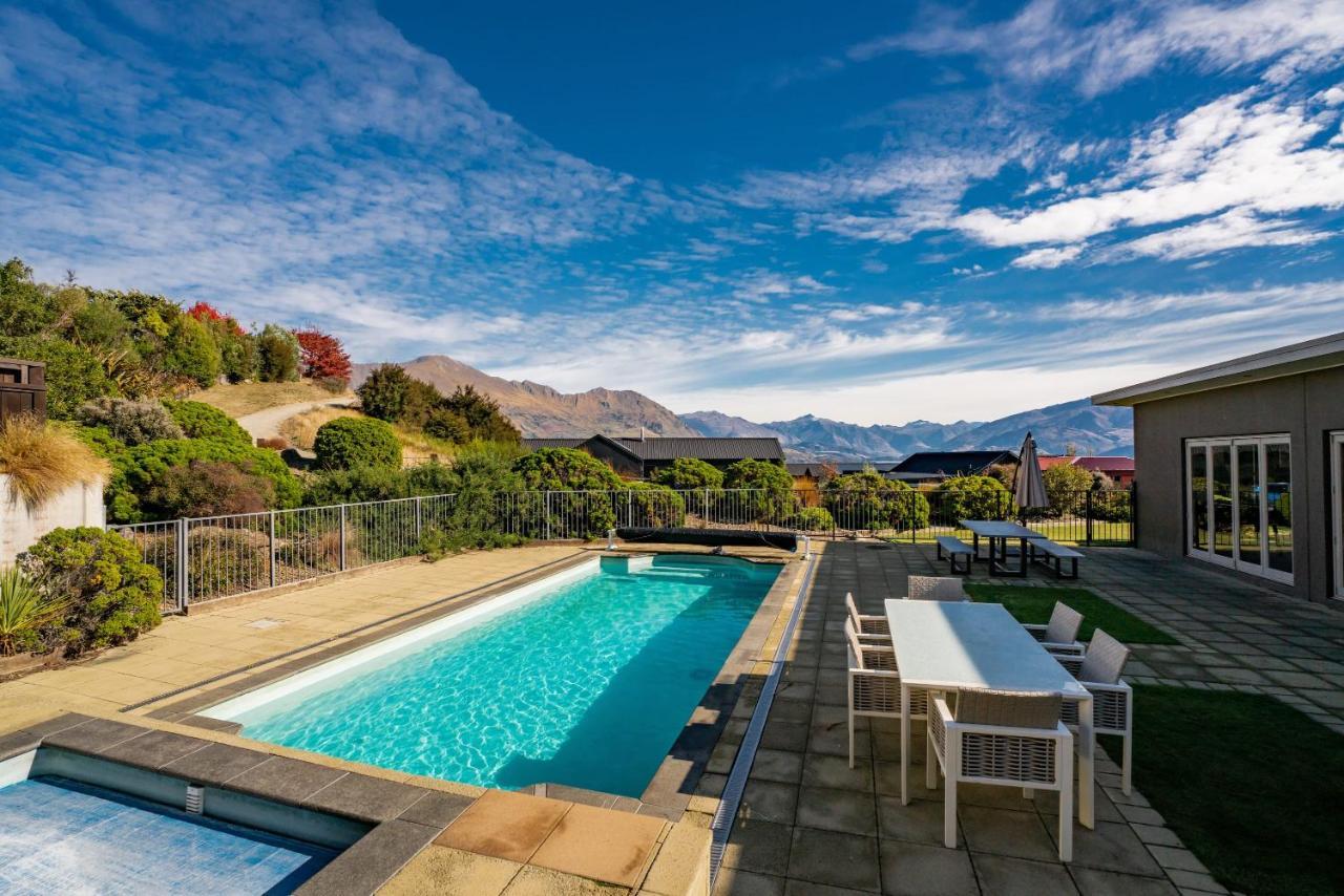 Alpine Retreat - 3 Bedroom Wanaka Exterior photo